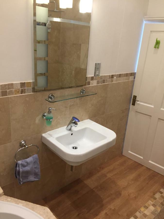 באת' Ground Floor Apartment Wells Road מראה חיצוני תמונה